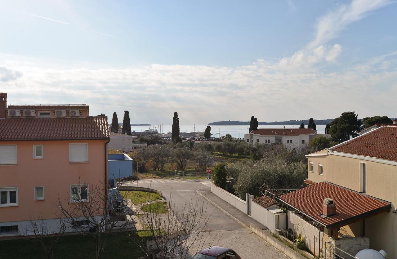 Apartments Ariana 1989 Fažana Exterior foto