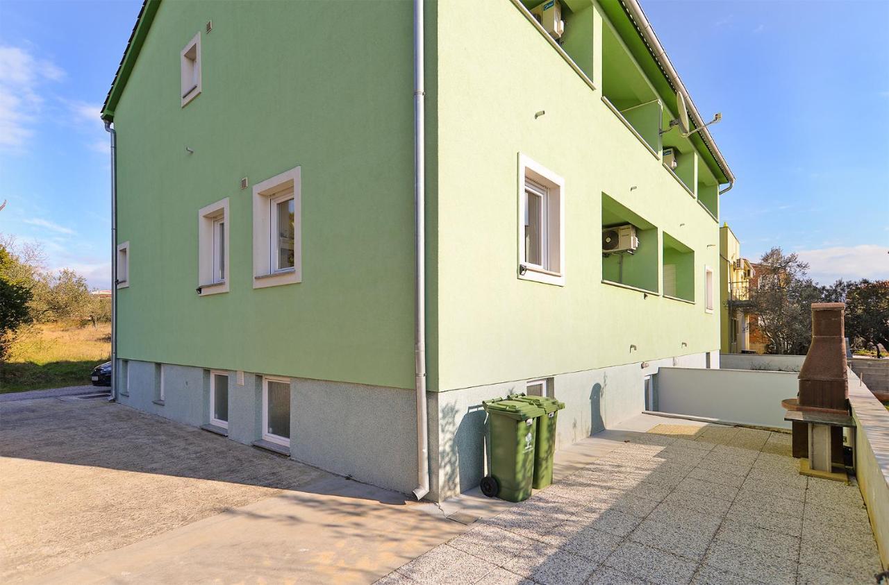 Apartments Ariana 1989 Fažana Exterior foto